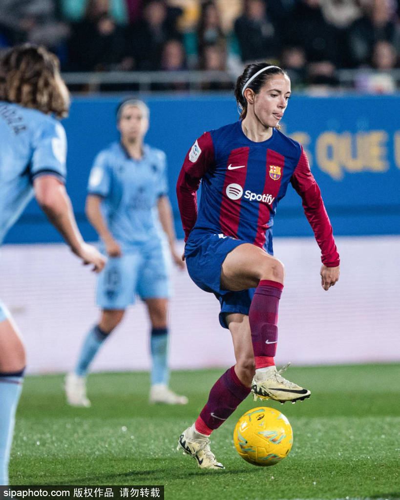 就不仅属于, 而她的故事