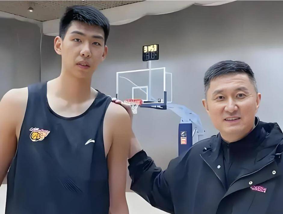 JFzZO, aGwev, 赛季将刮起 JFzZO, aGwev, 赛季将刮起