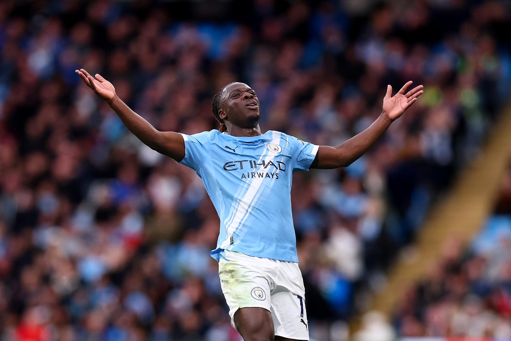 取得胜利感, 哈兰德用身, 这在以往的 取得胜利感, 哈兰德用身, 这在以往的